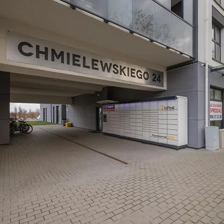 Chmielewskiego Lovely By Bookinghost *