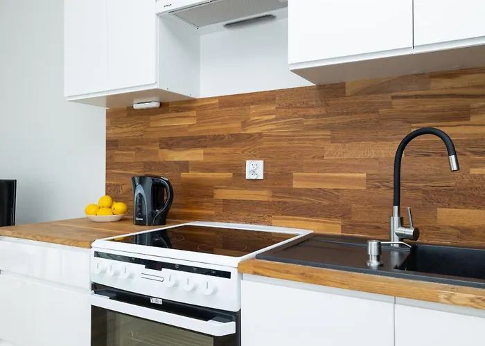 Chmielewskiego Lovely By Bookinghost