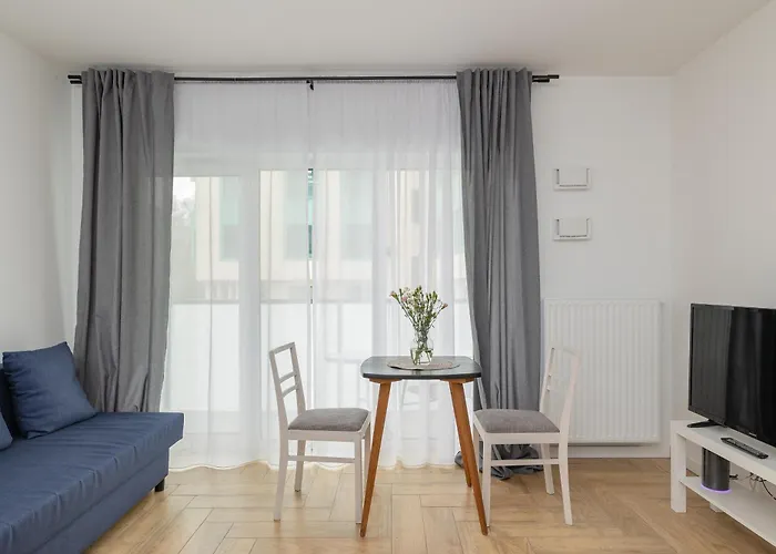 Chmielewskiego Lovely By Bookinghost アパート シュチェチン